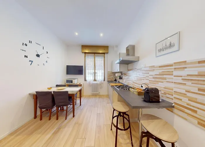 Expo House