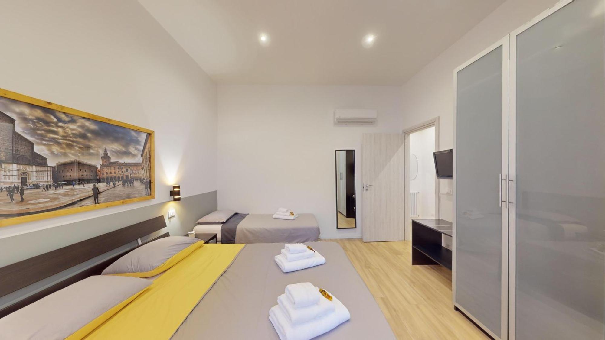 Expo House